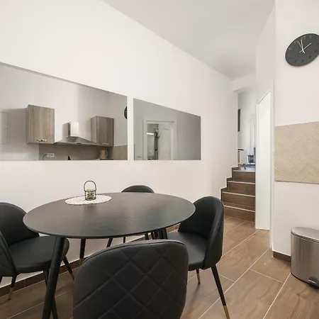 Apartment Diamond